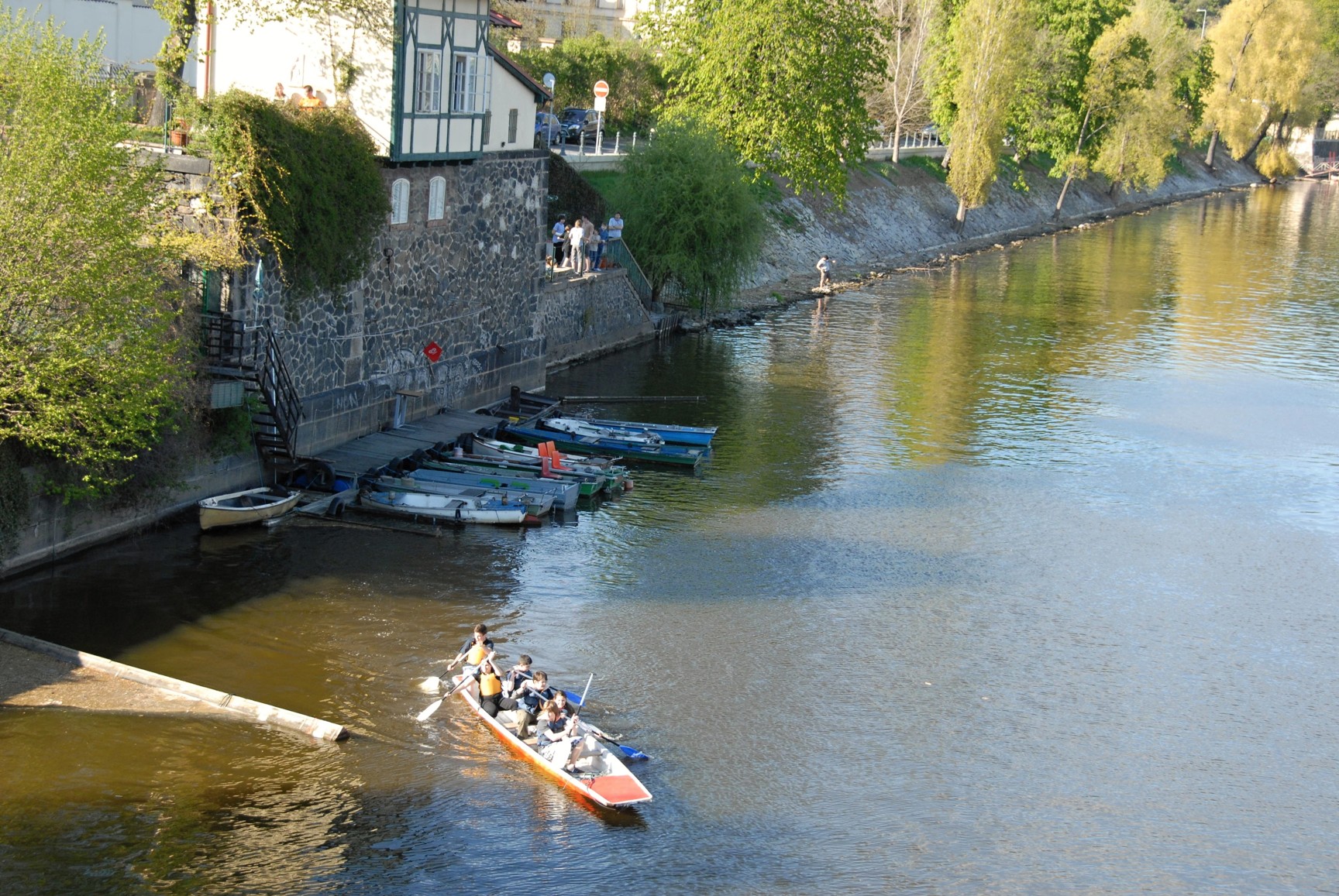 CAL 2012 duben schuzky 25.4. 33 